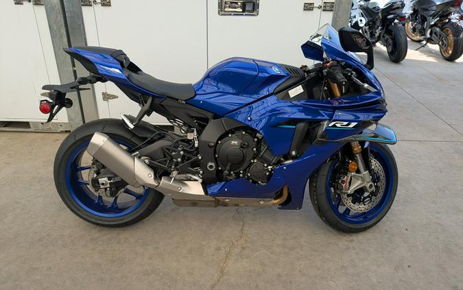 2026 Yamaha YZF-R1