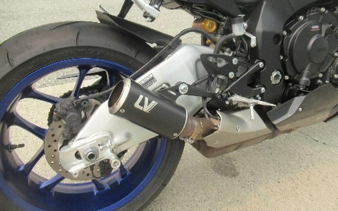2025 Yamaha YZF-R1M