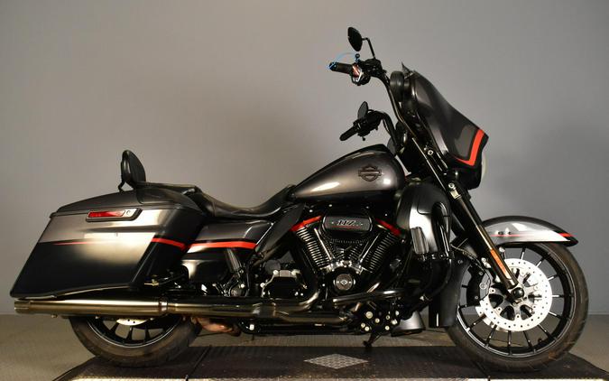 2018 Harley-Davidson CVO Street Glide Dark Alloy & Black Denim