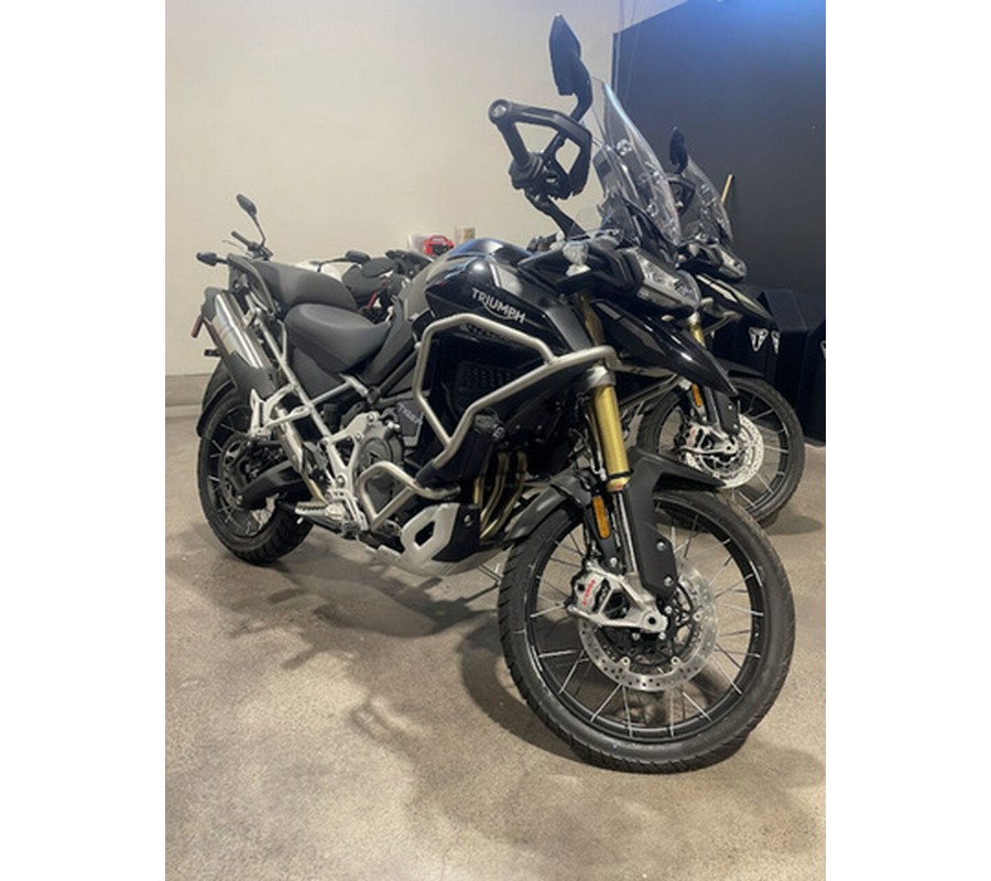 2023 Triumph Tiger 1200 Rally Explorer Sapphire Black