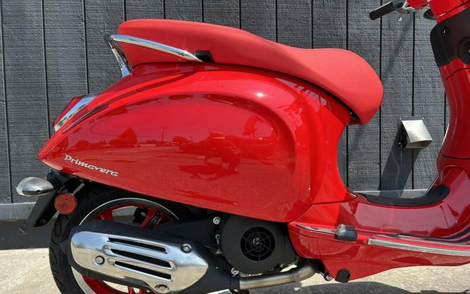 2025 Vespa Primavera 150 Red