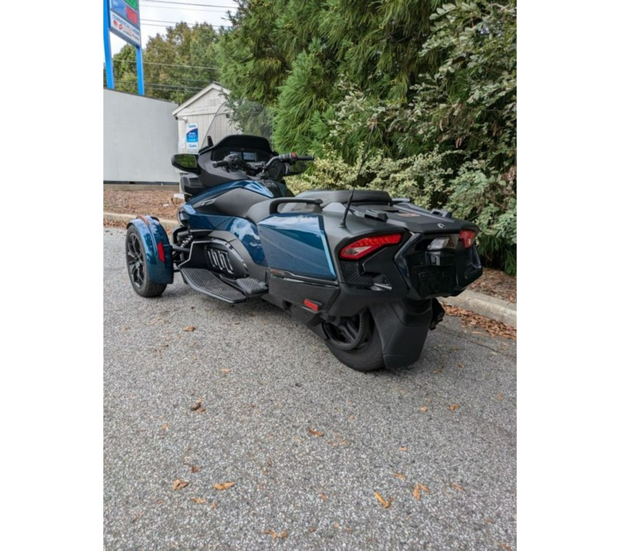 2021 Can-Am™ Spyder RT Base