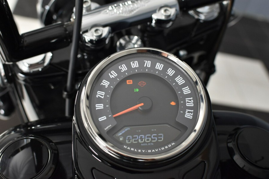 2022 Harley-Davidson Heritage Classic 114