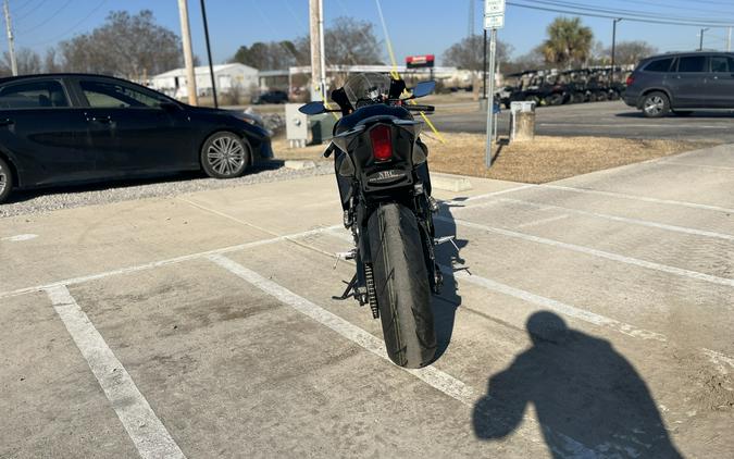 2023 YAMAHA YZF-R7 - A005052