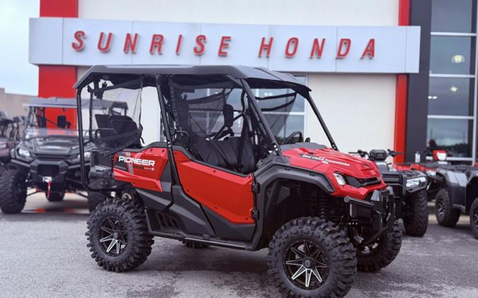 2025 Honda Pioneer 1000-5 Deluxe
