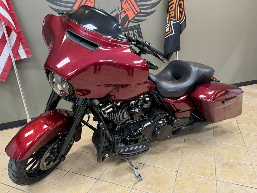 2018 Harley-Davidson Street Glide® Special