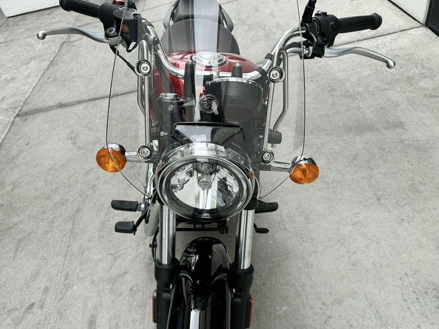 2023 Royal Enfield Meteor 350 Supernova Red