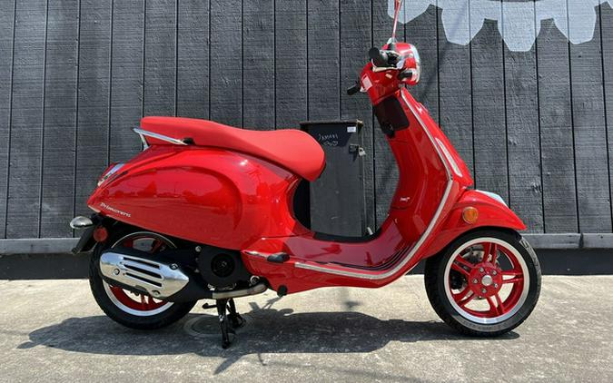 2025 Vespa Primavera 150 Red