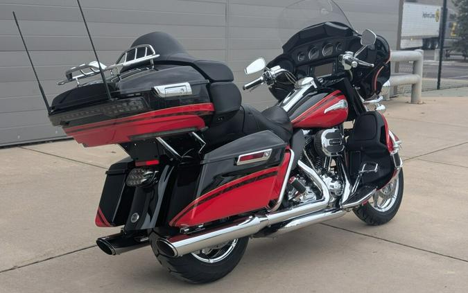 2016 Harley-Davidson CVO Limited