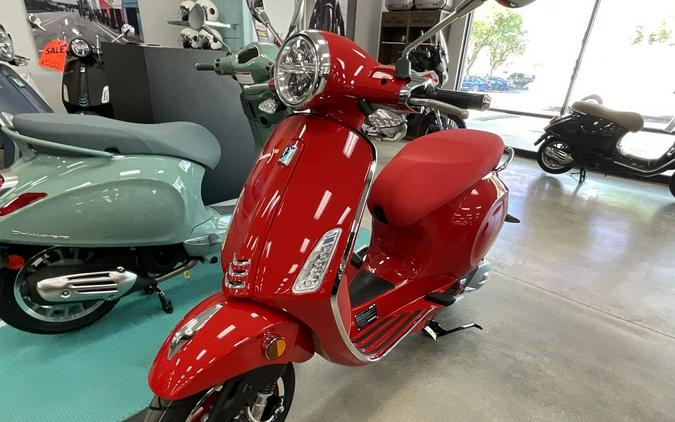 2026 Vespa Primavera 150 RED