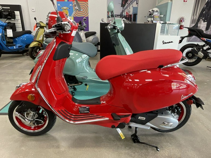 2026 Vespa Primavera 150 RED