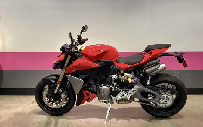 2026 Ducati Streetfighter V2