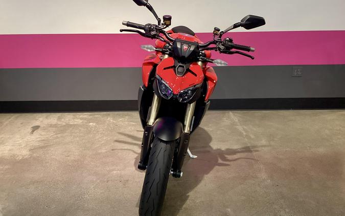 2026 Ducati Streetfighter V2