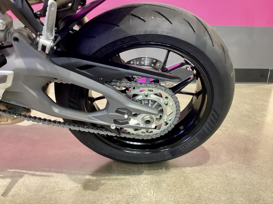2026 Ducati Streetfighter V2