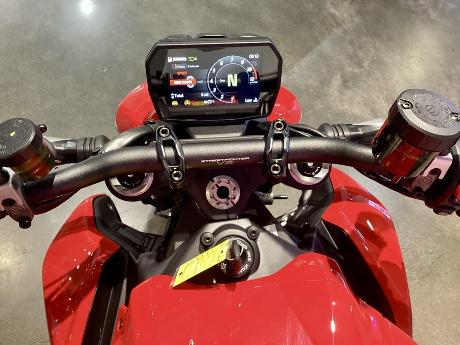 2026 Ducati Streetfighter V2