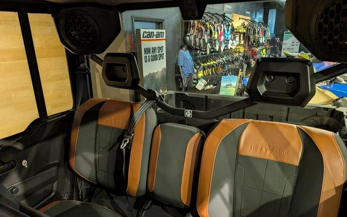 2027 Can-Am® Defender MAX LONE STAR CAB HD11