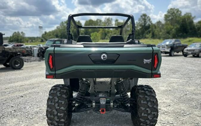 2026 Can-Am Commander DPS 1000R
