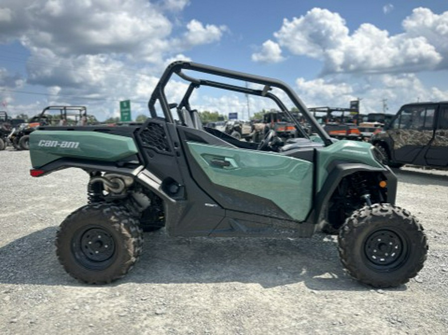 2026 Can-Am Commander DPS 1000R