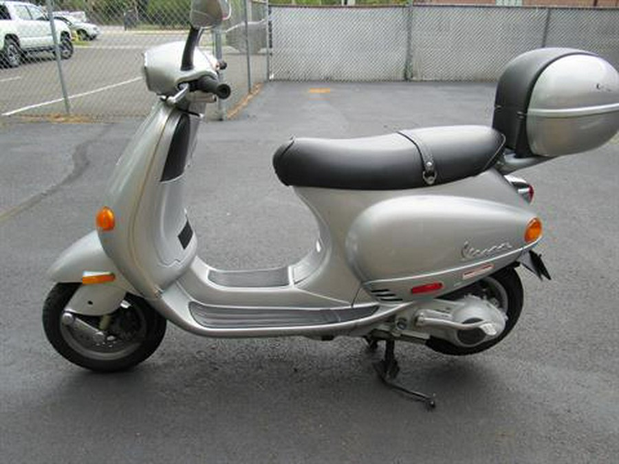 2002 Vespa ET4