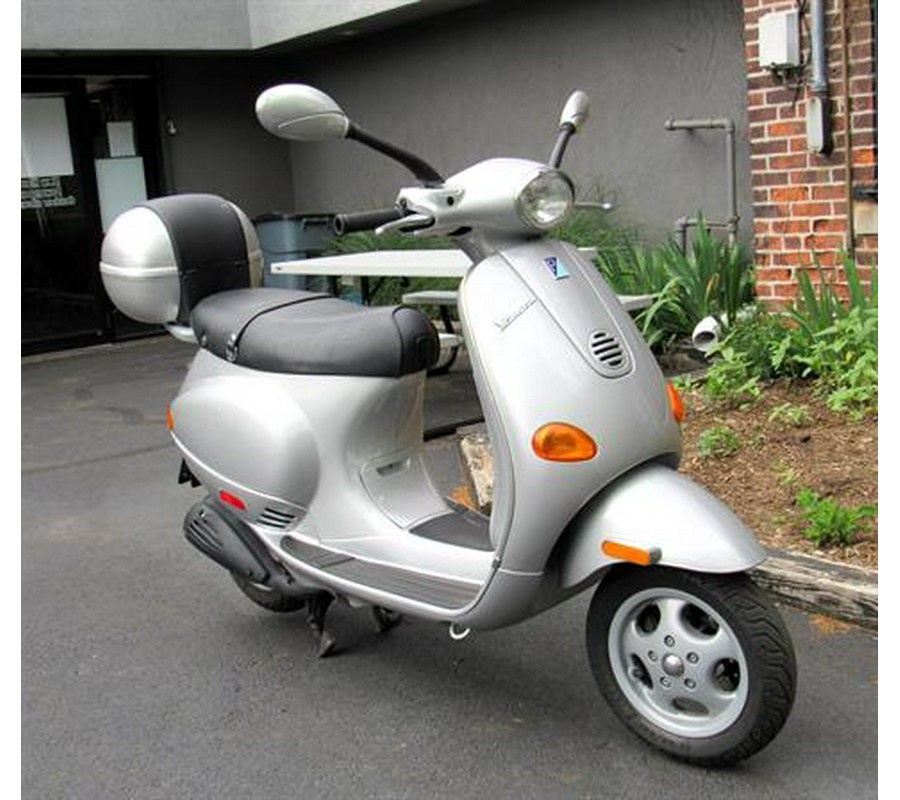 2002 Vespa ET4