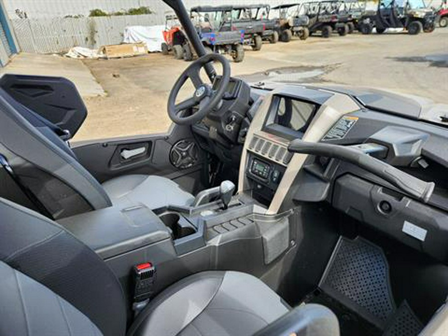 2024 Yamaha Wolverine RMAX2 1000 XT-R