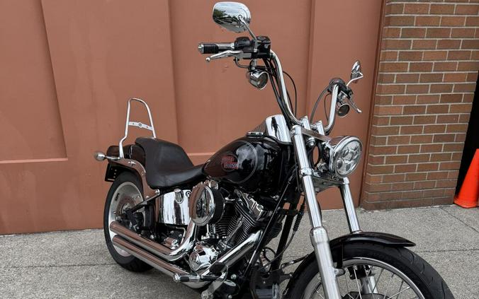 Harley-Davidson® Softail® Custom Vivid Black