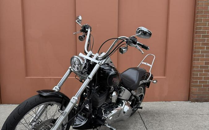 Harley-Davidson® Softail® Custom Vivid Black