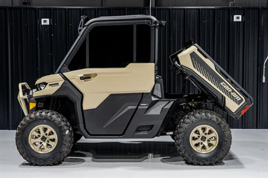 2023 Can-Am Defender Limited CAB HD10