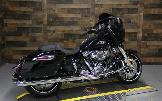 2024 Harley-Davidson Street Glide® Vivid Black