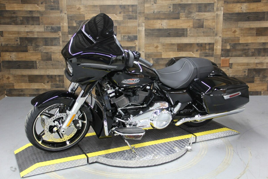 2024 Harley-Davidson Street Glide® Vivid Black