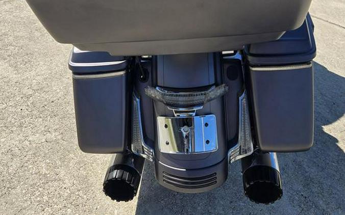 2016 Harley-Davidson® FLHXS - Street Glide® Special