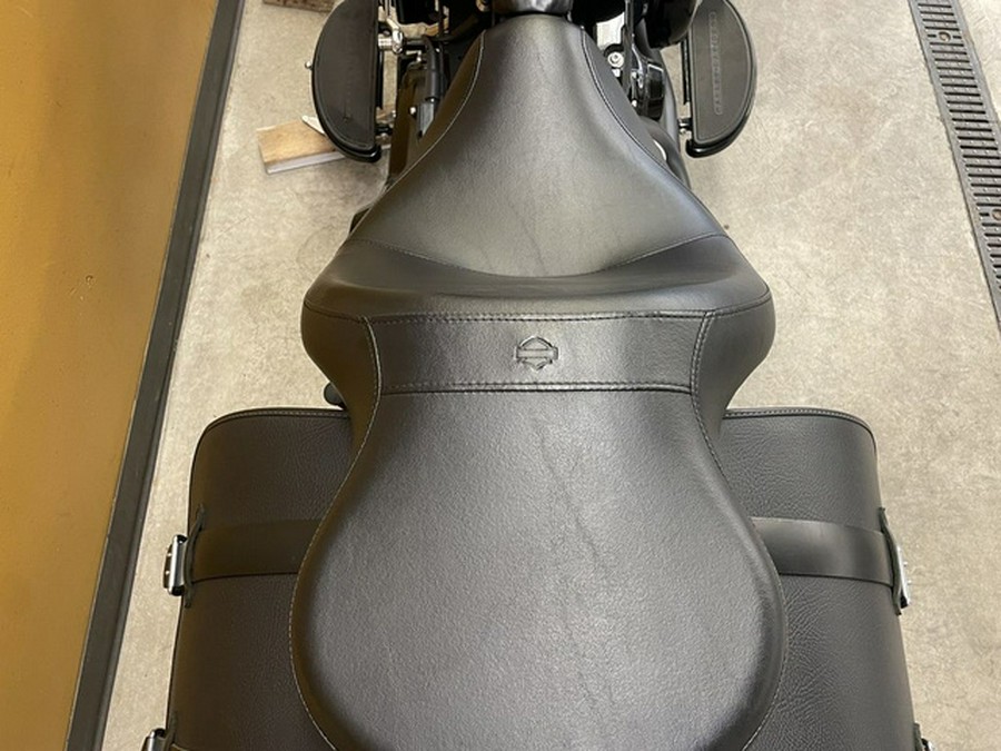 2016 Harley-Davidson FLSS - Softail Slim S