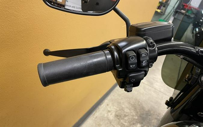 2016 Harley-Davidson FLSS - Softail Slim S