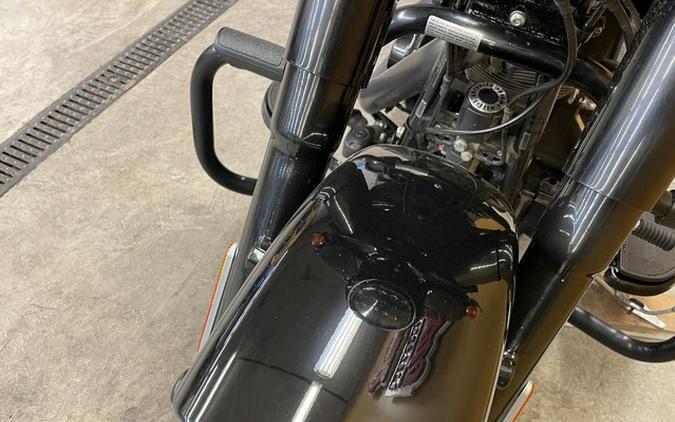 2016 Harley-Davidson FLSS - Softail Slim S