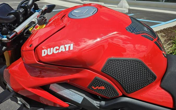 Used 2022 Ducati STREETFIGHTER V4S