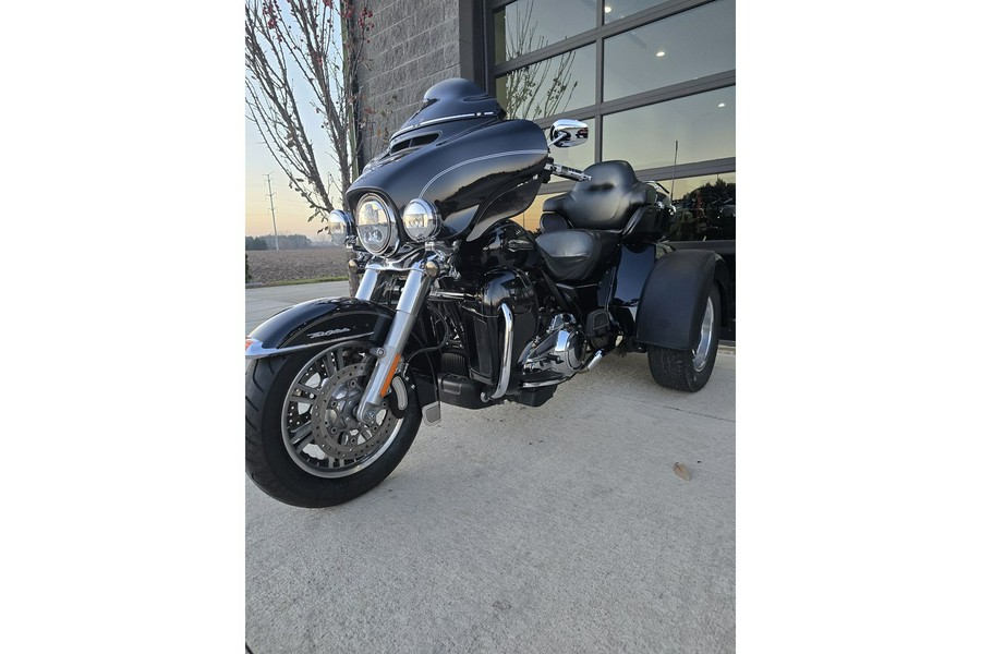 2017 Harley-Davidson® Trike Tri Glide® Ultra