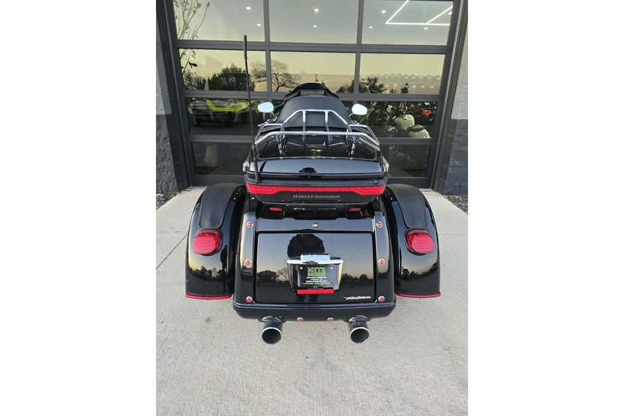 2017 Harley-Davidson® Trike Tri Glide® Ultra