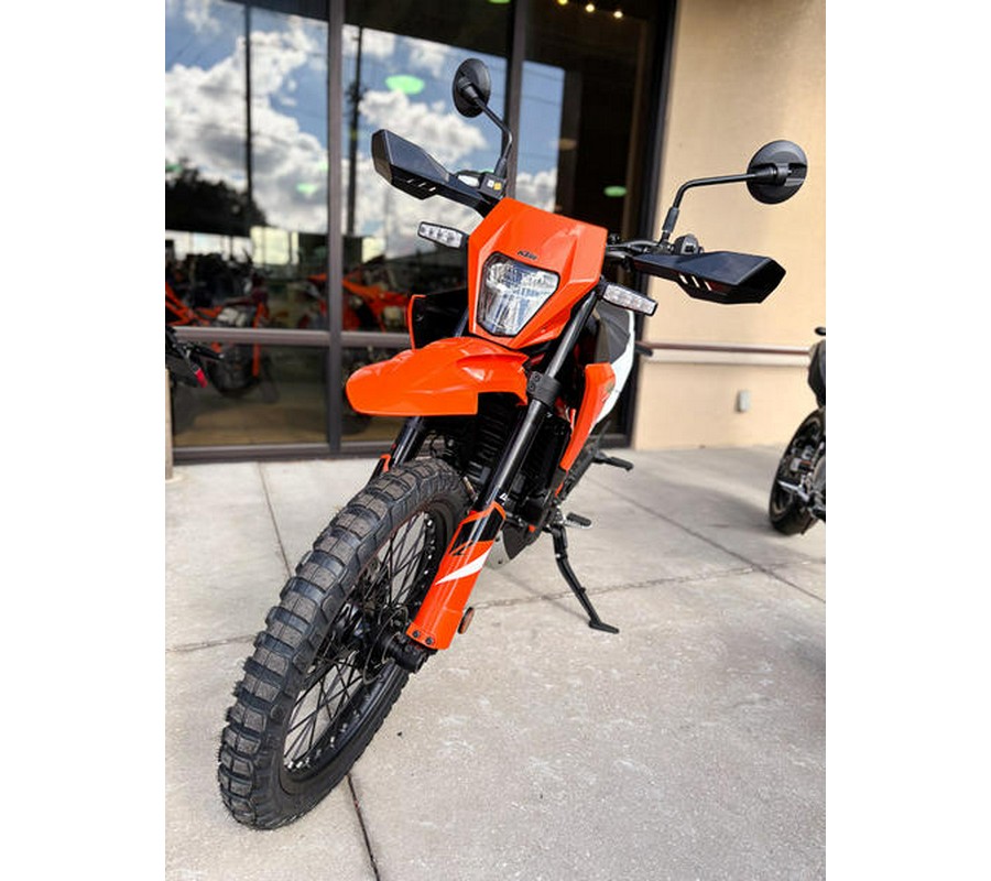 2026 KTM 390 Enduro R