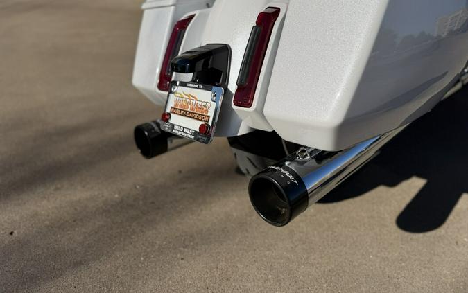 2024 Harley-Davidson® Street Glide® White Onyx Pearl - Black Finish