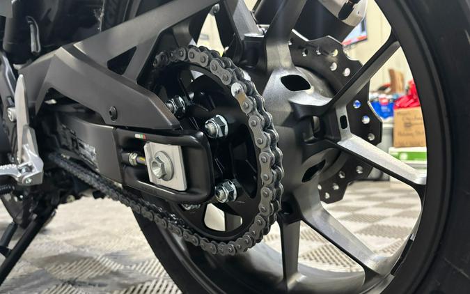 2025 Honda CB500F ABS