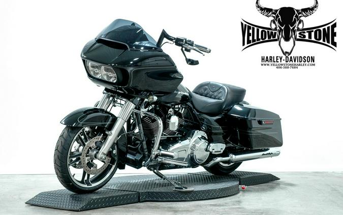 2015 Harley-Davidson® Road Glide® Special Vivid Black