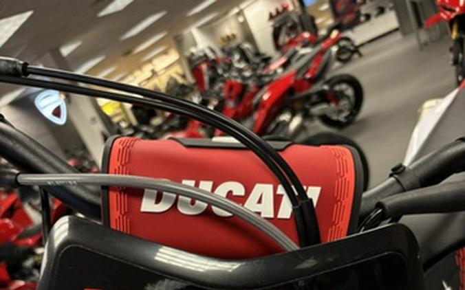 2026 Ducati Desmo450 MX Factory