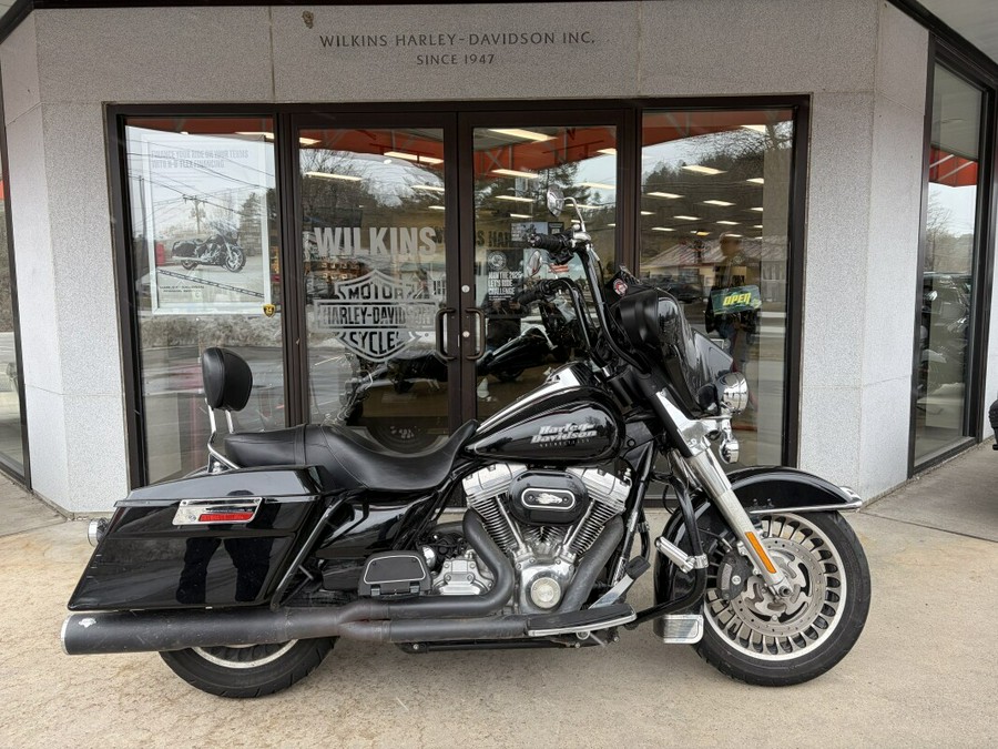 2009 HARLEY-DAVIDSON FLHT ELECTRA GLIDE STANDARD in Vivid Black