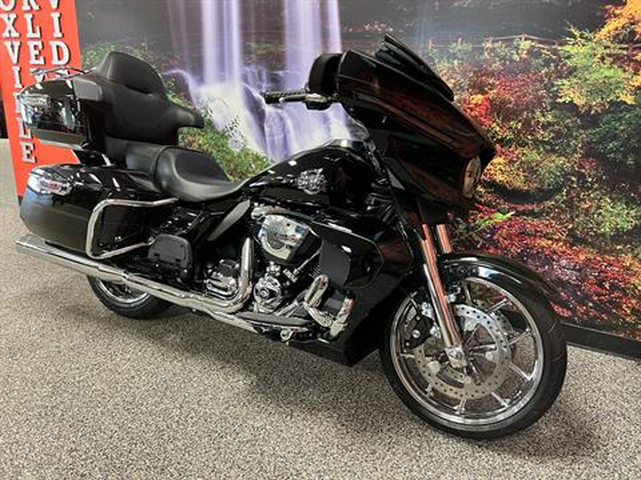 2025 Harley-Davidson Street Glide® Ultra