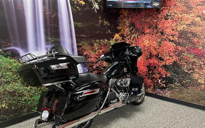 2025 Harley-Davidson Street Glide® Ultra