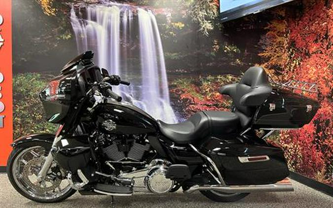 2025 Harley-Davidson Street Glide® Ultra