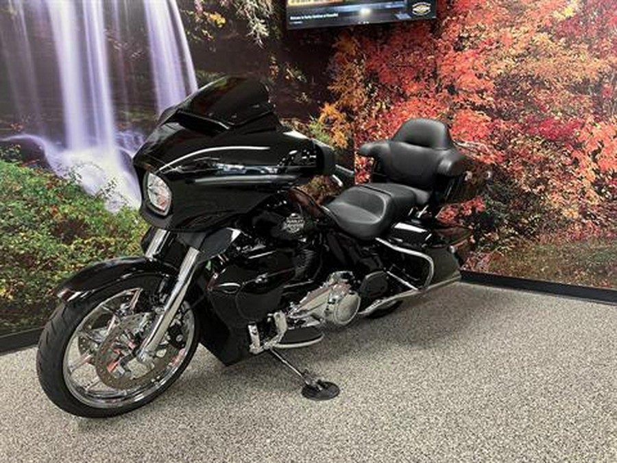 2025 Harley-Davidson Street Glide® Ultra
