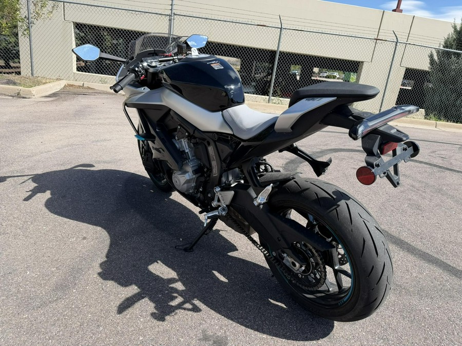 2026 CFMOTO 675SS