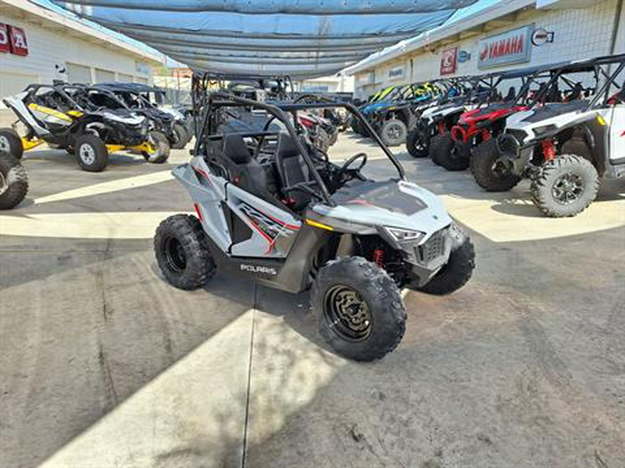 2024 Polaris RZR 200 EFI