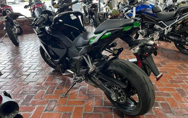 2023 Kawasaki Ninja® 1000SX